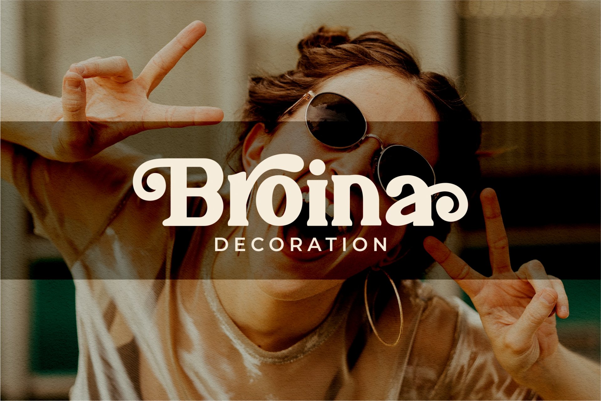 Bareno modern retro serif font — image 4