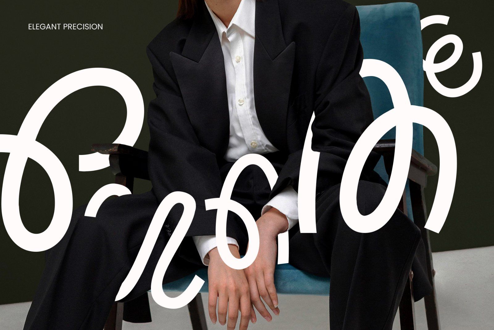 Morain Display Font Family — image 9