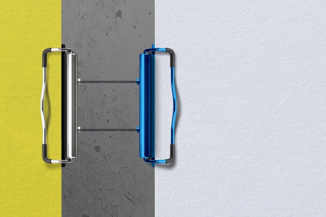 Flyer Mockup – A4 Hanging Clip Horizontal (3 Objects) — image 4